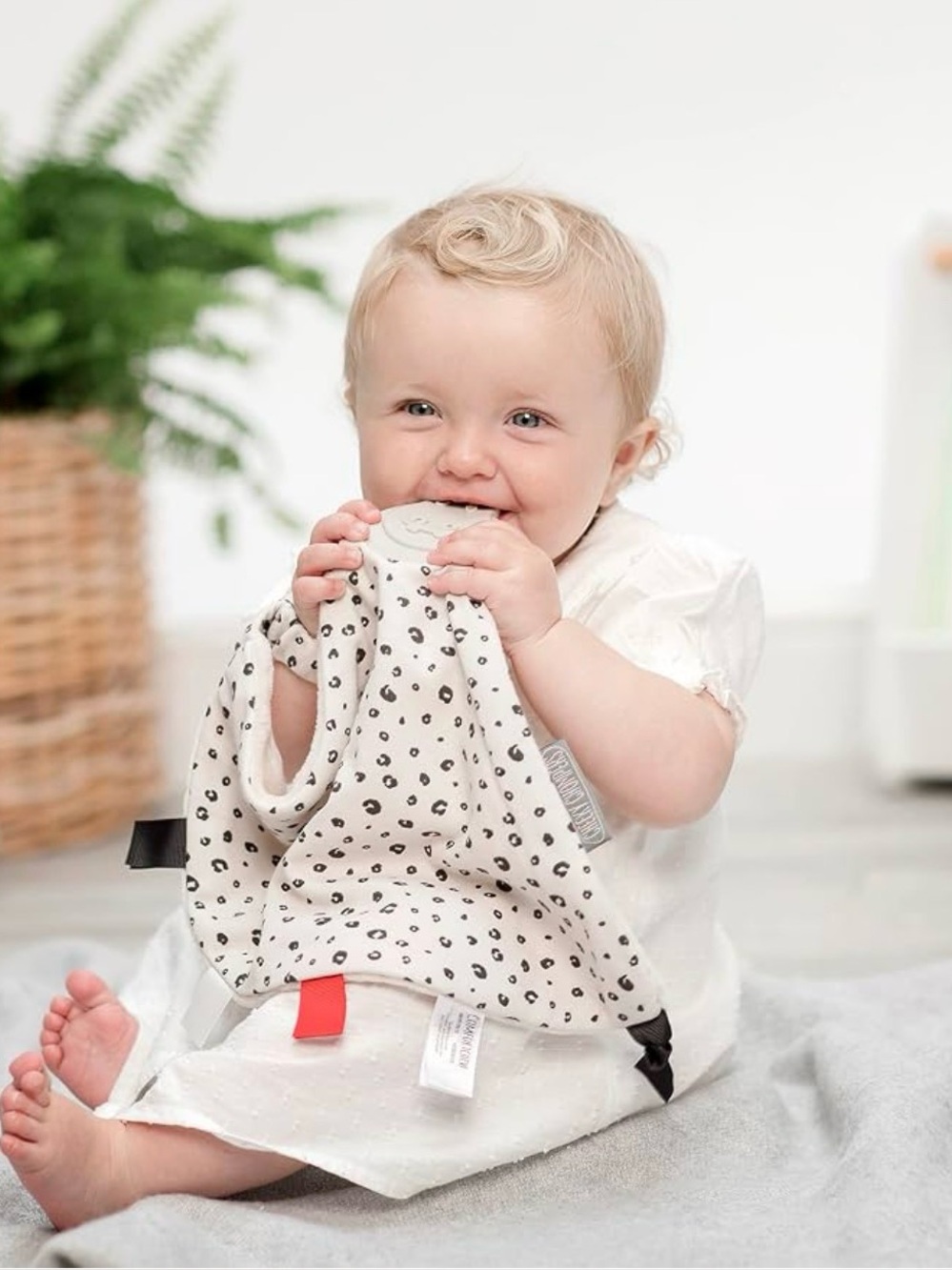 Cheeky Chompers Comfortchew Baby Lovey Silicone Sensory Teether, Leopard - NWOT